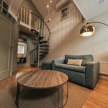 The Bell Inn Hotel Horndon-on-the-Hill Екстер'єр фото