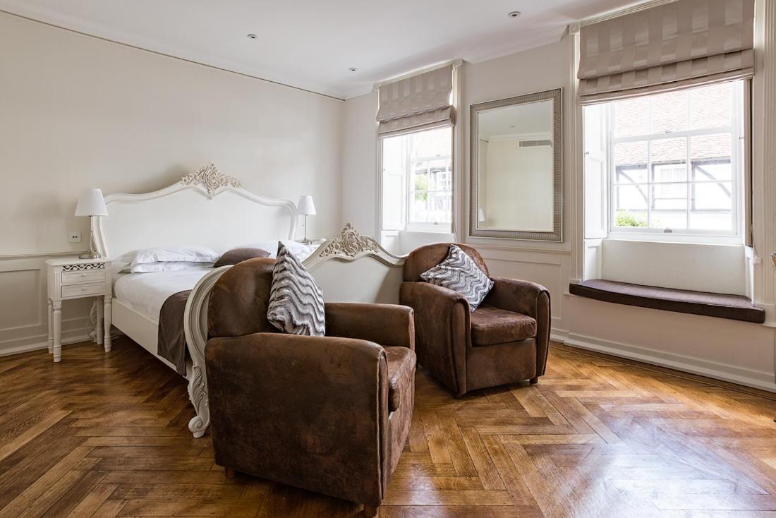 The Bell Inn Hotel Horndon-on-the-Hill Екстер'єр фото