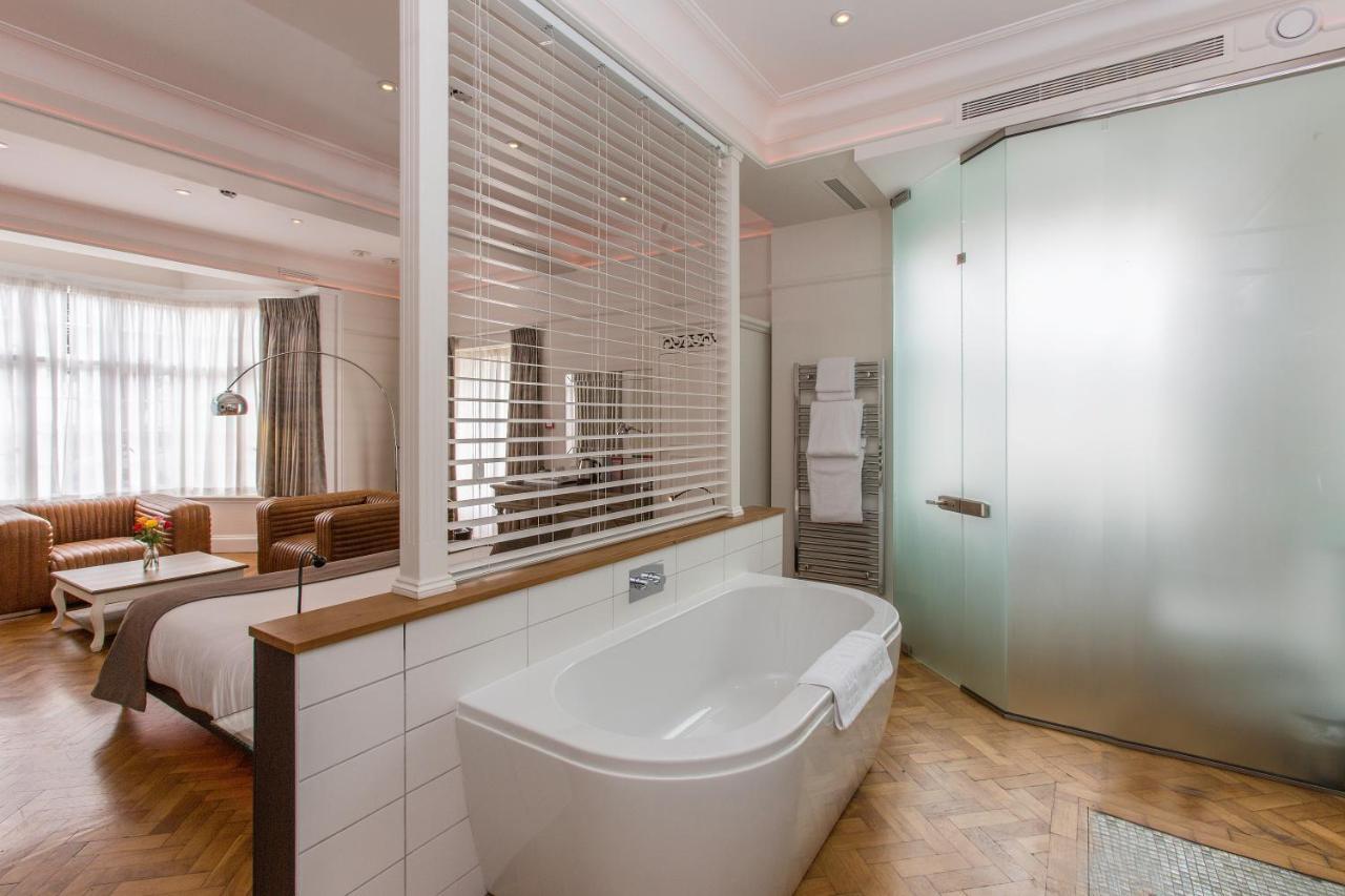 The Bell Inn Hotel Horndon-on-the-Hill Екстер'єр фото